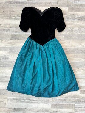 80s prom dress for sale Vintage 80s Black Green Metallic Lam Foil Full Skirt Prom Gown Party Dress  XS S